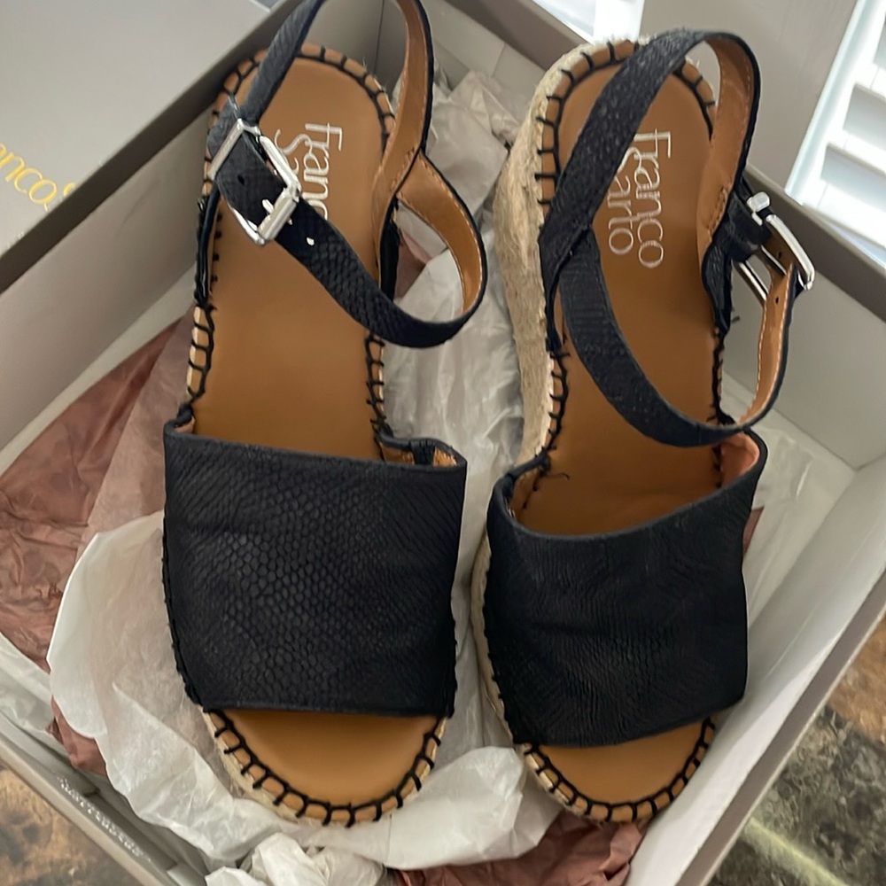Franco Sarto Black Takara wedges size 7M